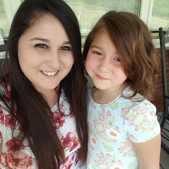 Meet your Posher, Anissa - Picture 1 of 1